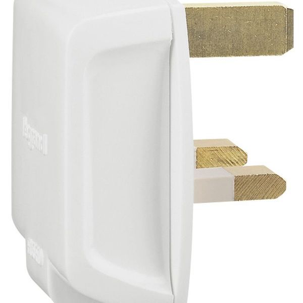 Fiche 2P+T 13A 250V~ Standard Britannique Sortie Latérale + legrand 050326