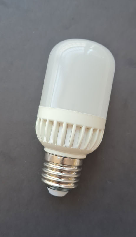 Ampoule .LED tubulaire 16LEDs SMD 3W E14 3000K - GSC 002002302