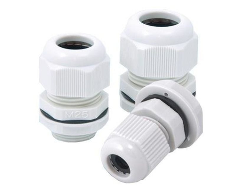 [LEG-098017] Presse-Etoupe Plastique IP55 PG 36