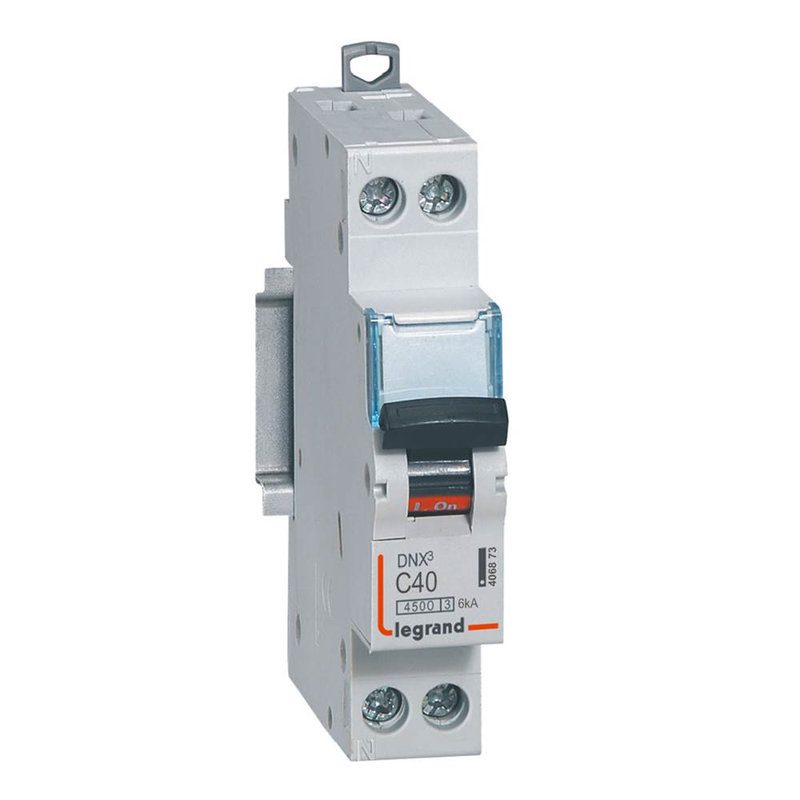 Disjoncteur Dnx³ 4500 Vis/Vis U+N 230V~ 40A 6Ka Cour legrand 406873