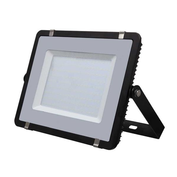422 Projecteur LED noir 300w 24000lm 4000k IP65 230v