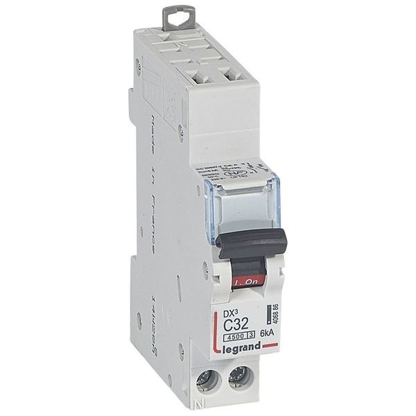 Dnx3 Disjoncteur 1P+Ng C32 4500A/6Ka Auto legrand 406886