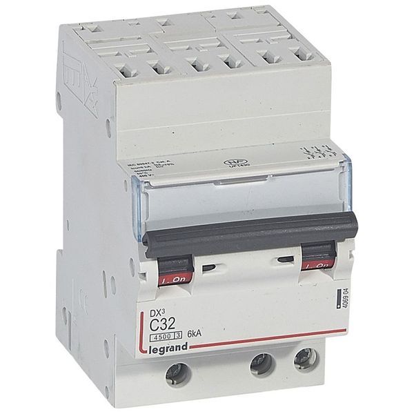 Dx3 Disjoncteur 3P C32 4500A/6Ka Auto legrand 406904