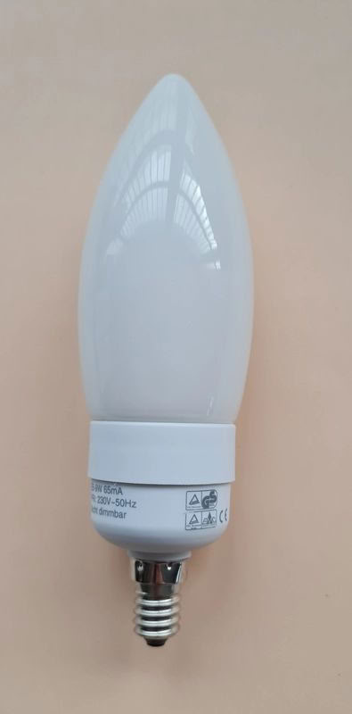 Flamme geante fluocompact E14 9w 2700k -16 cm