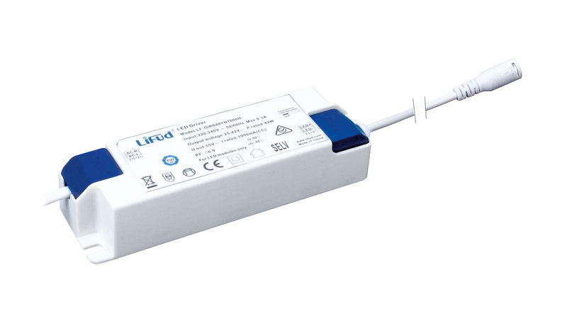 ARIC 52028 - Alimentation Led Cc 40W 50000H De Rechange Pour Dalle Led