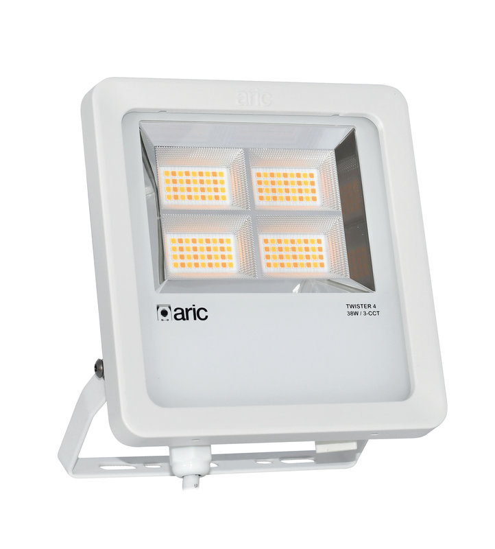 ARIC 51921 - Twister 4 Blanc 38W 3Cct Ip66 Ik08 2200K/3000K/4000K 5890Lm 90° 50000H
