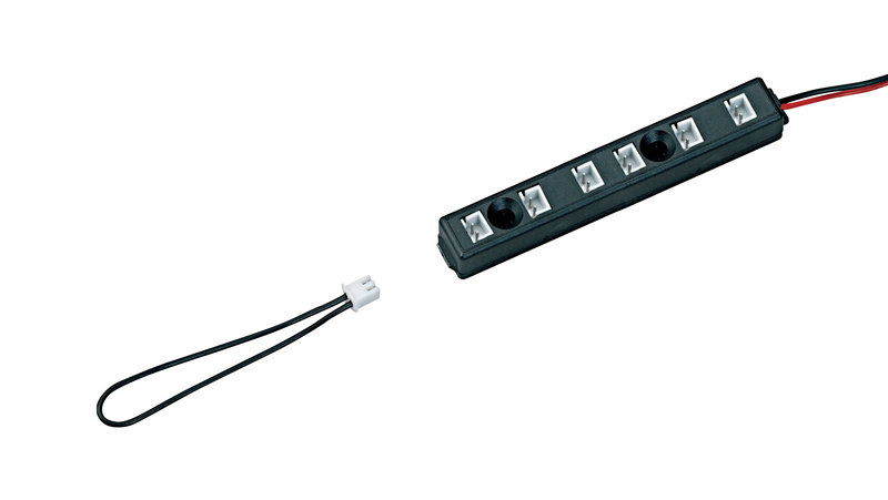 ARIC 0821 - Connexion 700Ma Pour 6 Spots