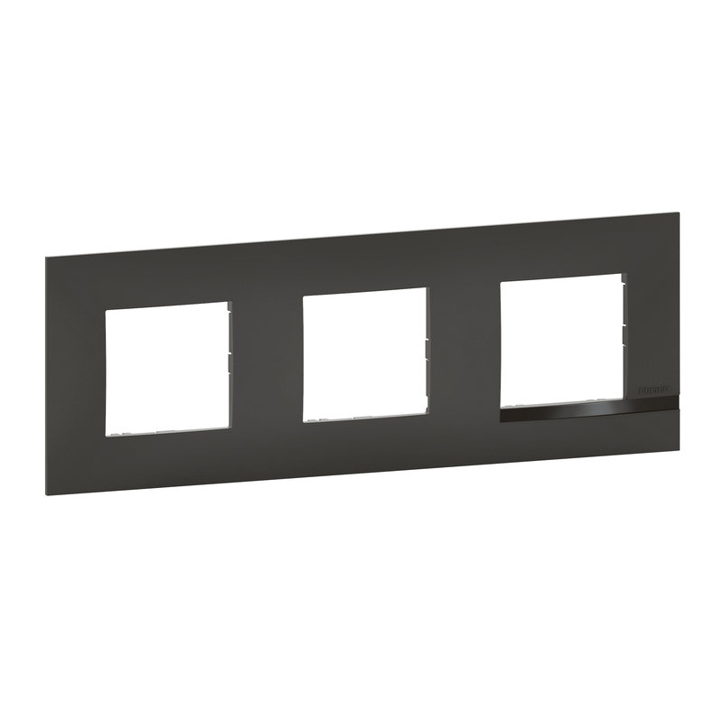 [BTI-BTAL9NU3] Bticino BTAL9NU3 - Plaque Altège Classico 3 postes Nuit - noir satiné avec liseré noir brillant