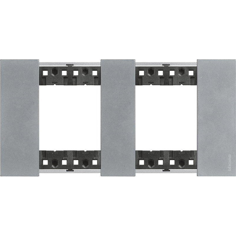 [BTI-BTKA4802M2NW] Bticino BTKA4802M2NW - Plaque de finition Living Now Collection Les Blancs 2x2 modules - Acier Moon