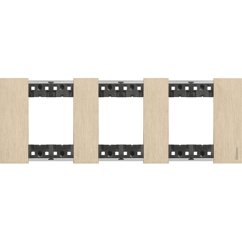 [BTI-BTKA4802M3ZW] Bticino BTKA4802M3ZW - Plaque de finition Living Now Collection Les Blancs 3x2 modules finition Or