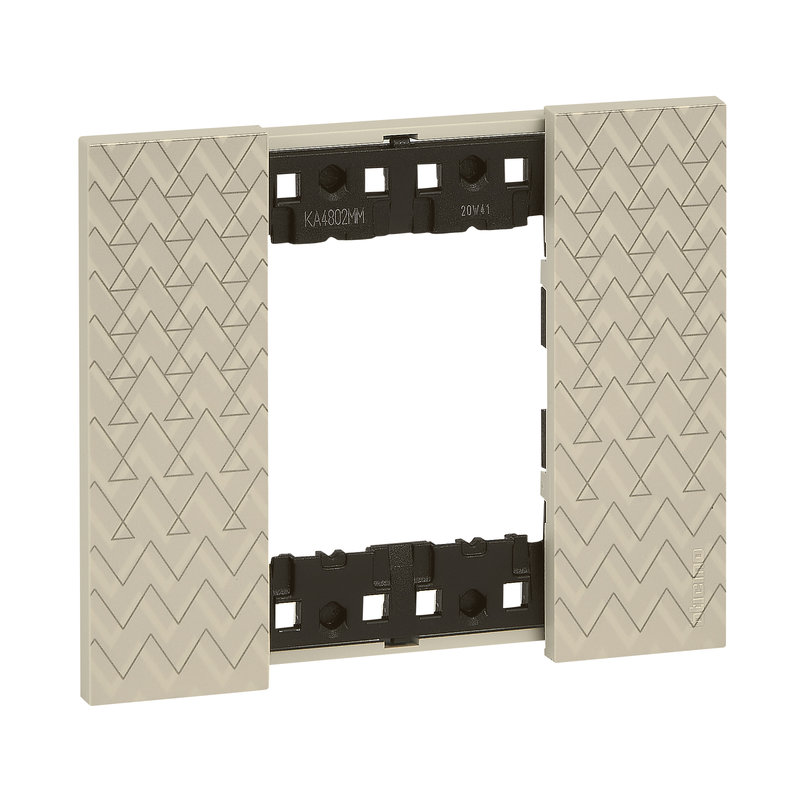 [BTI-BTKA4802MM] Bticino BTKA4802MM - Plaque de finition Living Now Collection Les Blancs 2 modules finition Optic