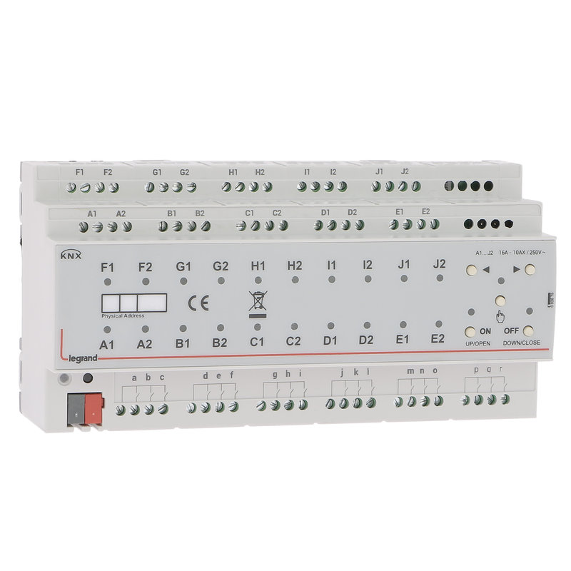 Legrand 002679 - Controleur multiapplication BUS KNX modulaire 20 sorties 18 entrées