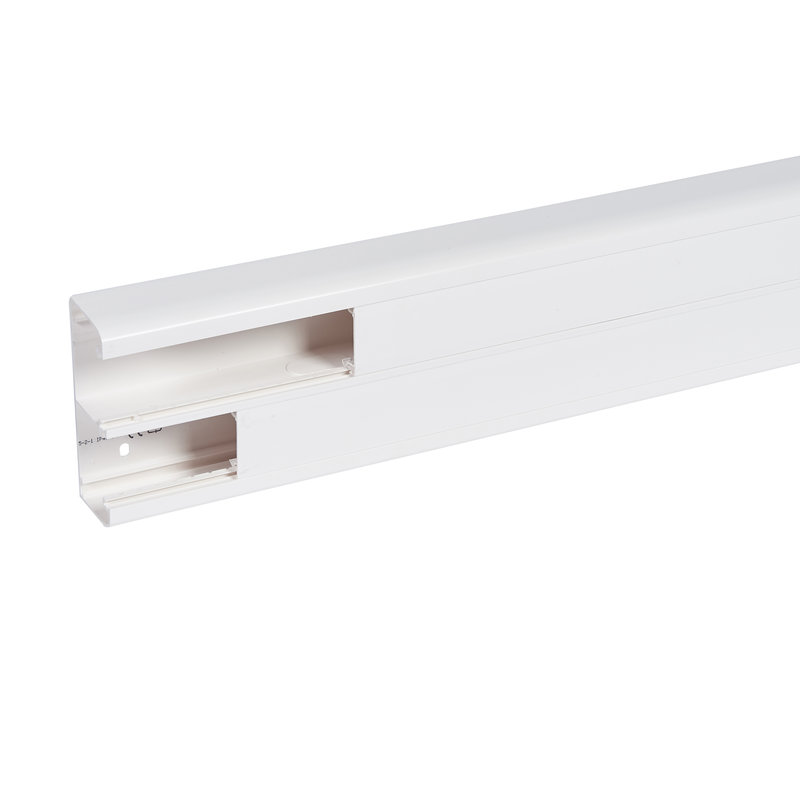Legrand 011022 - Goulotte 2 compartiments à clippage direct 50x130mm Mosaic de longueur 2,5m