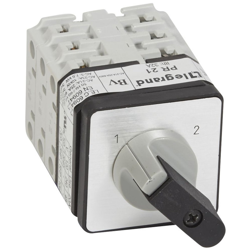 Legrand 027472 - Commutateur - inverseur sans arrêt - PR 21 - 3P - 6 contacts - fixation vis