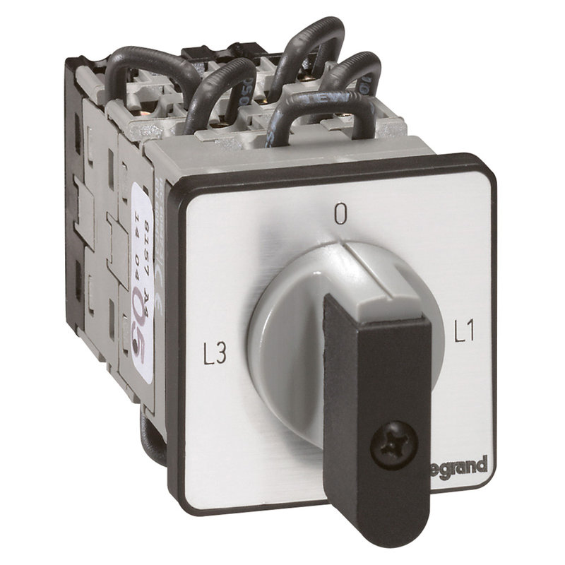 Legrand 027535 - Commutateur de mesure - ampèremètre 3 TI ind - PR 12 - 9 contacts - fix vis