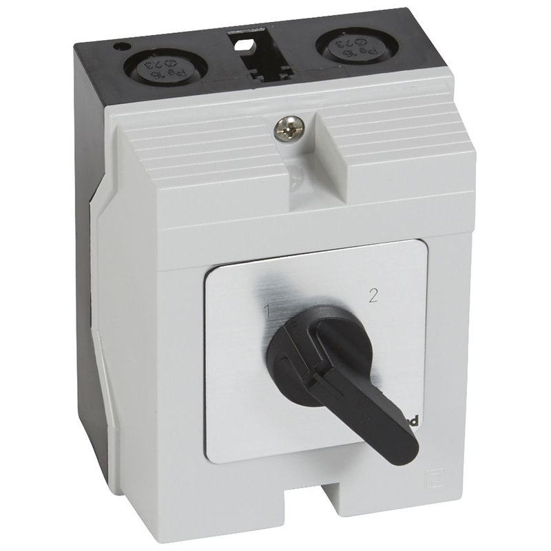 Legrand 027755 - Commutateur à cames inverseur sans position arrêt PR12 -3P -6 contacts -96x120mm