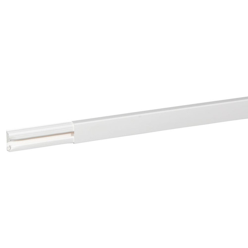 Legrand 030015 - Moulure DLPlus 32x12,5mm 1 compartiment longueur 2,1m - blanc
