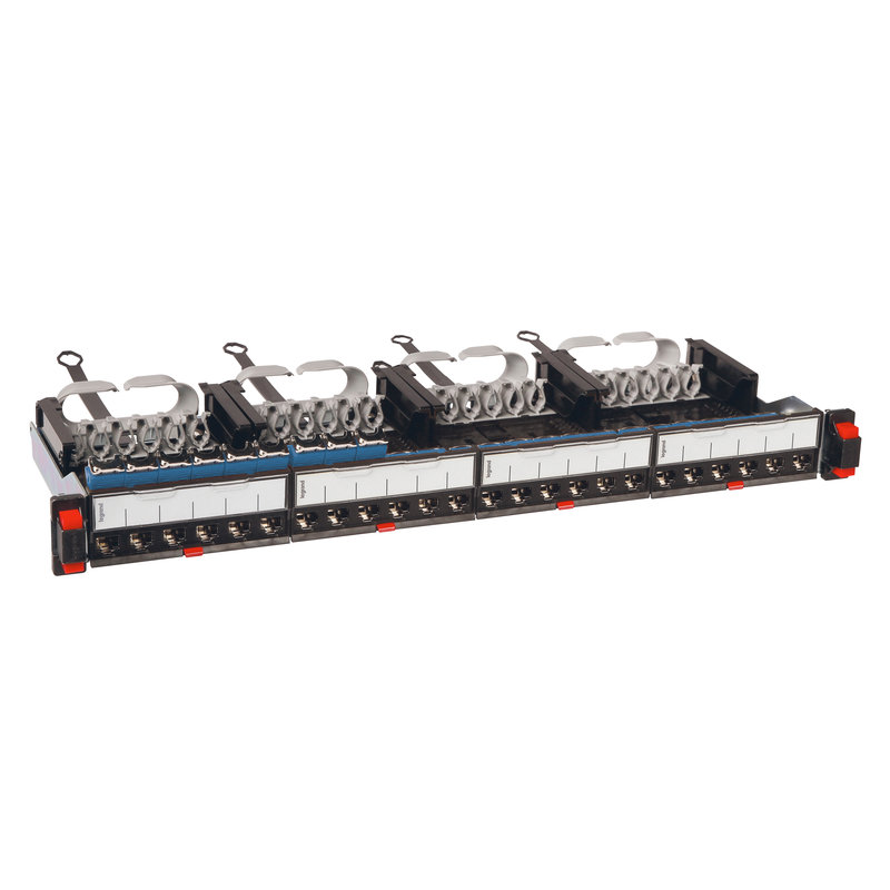 Legrand 033761 - Panneau brassage droit 19pouces 1U LCS³ catégorie 6 avec 24 connecteurs RJ45 FTP