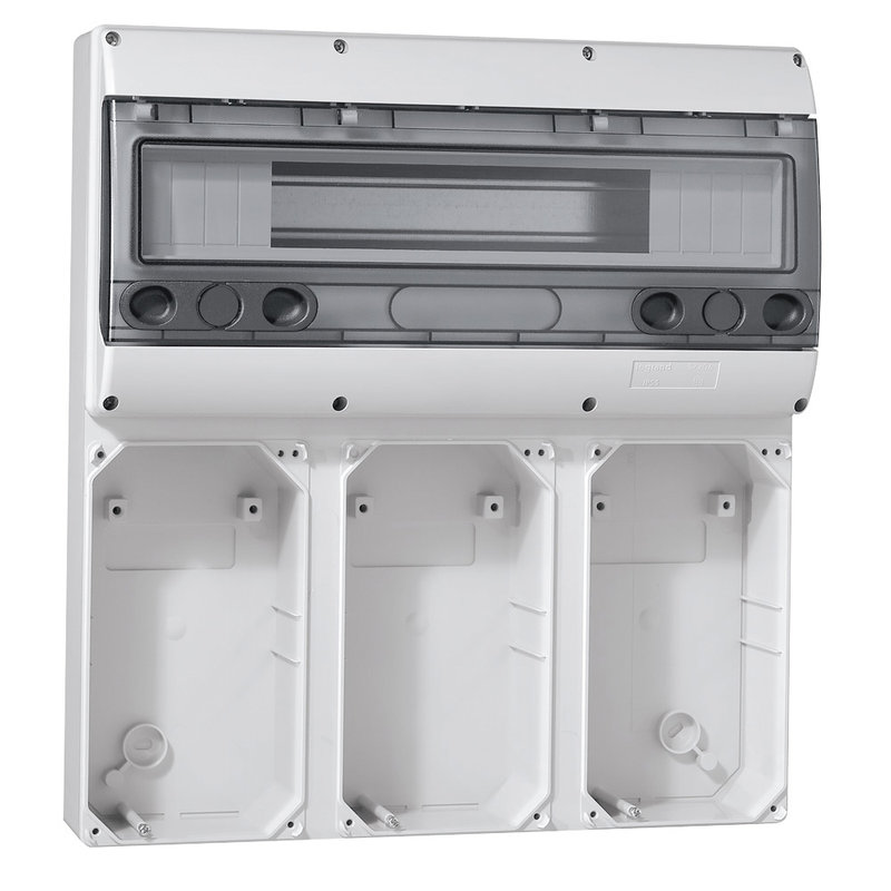 Legrand 057706 - Embase P17 - recevant plastron 220x125 - rail 18 modules - 6 socles 16A