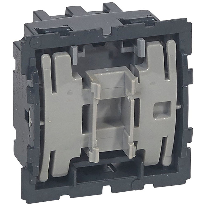 Legrand 067005 - Permutateur - Céliane - 10AX - à équiper - en intérieur