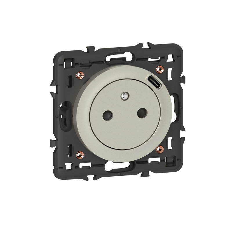 Legrand 068427 - Prise Surface Céliane avec prise USB en face avant Type-C - 7,5W - Titane