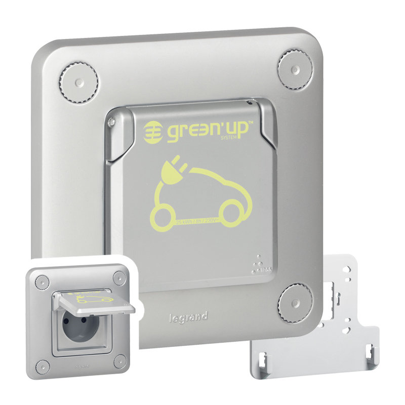 Legrand 077897 - Prise Green'up Access - 3,2 kVA - Mode 2 - IP55 - IK10 - fixation encastré
