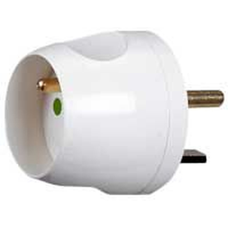 Legrand 090034 - Adaptateur pour branchement fiche 2P+T 16A sur prise 20A - blister