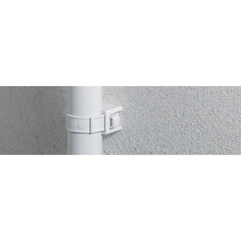 Legrand 098473 - Sachet de 15 attaches pour tubes Ø20mm - livrés avec chevilles et 1 outil