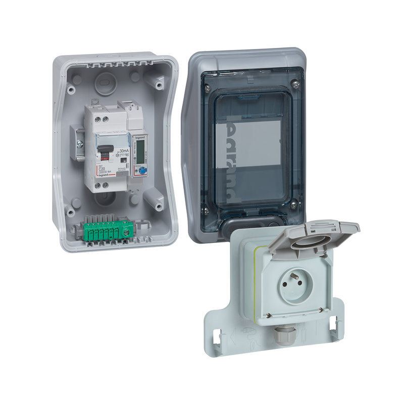 Legrand 090481 - Kit coffret équipé et pré-câblé avec prise Green'up Access