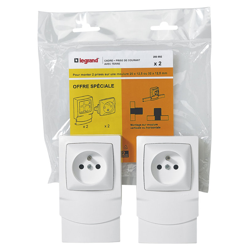 Legrand 200892 - Lot de 2 cadres saillie avec prise de courant pour moulures 12,5mm - blanc