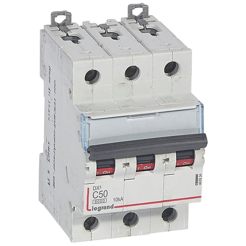 Legrand 407834 - Disjoncteur DX³ 6000 -vis/vis-3P- 400V~-50A-10kA-courbeC-peigne HX³ trad 4P -3M