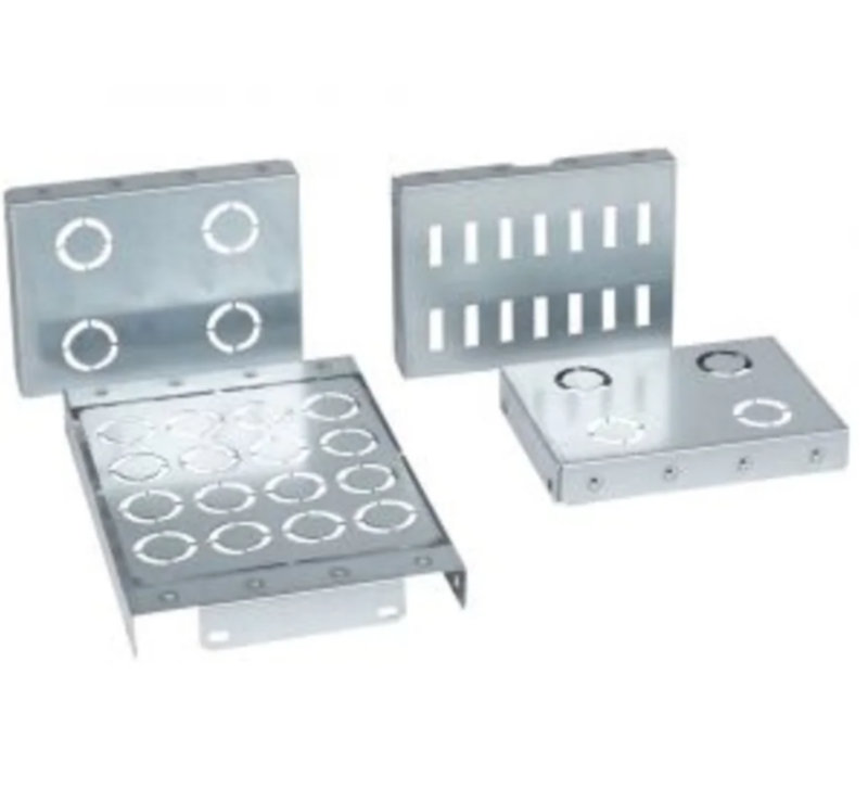 Legrand 404688 - Kit de cloisonnement arrière IS233 ou IS333 hauteur 300mm