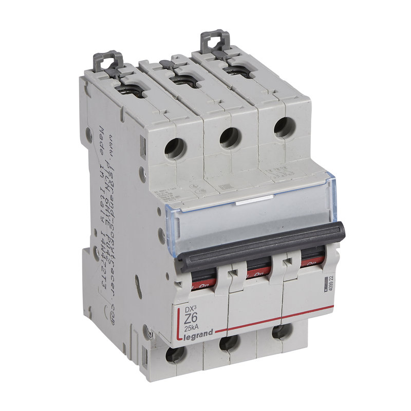 Legrand 409922 - Disjoncteur DX³ 25kA arrivée haute/départ bas vis 3P 6A - courbe Z - 3 mod
