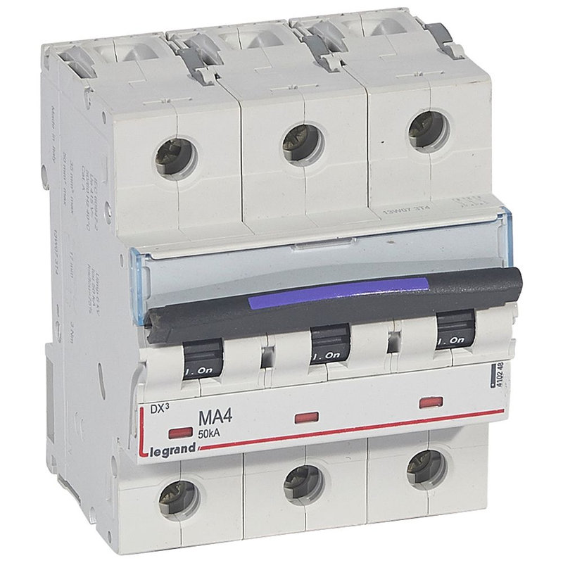 Legrand 410248 - Disjoncteur magnétique seul DX³-M - vis/vis - 3P - 400V~ - 4A - 50KA - 4,5 mod