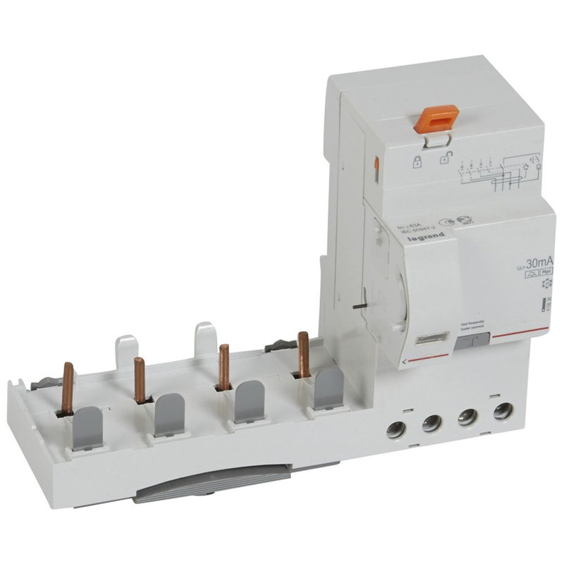 Legrand 410636 - Bloc diff adaptable à vis DX³ pour disj. 1,5 mod/pôle -4P 63A -typeF 30mA