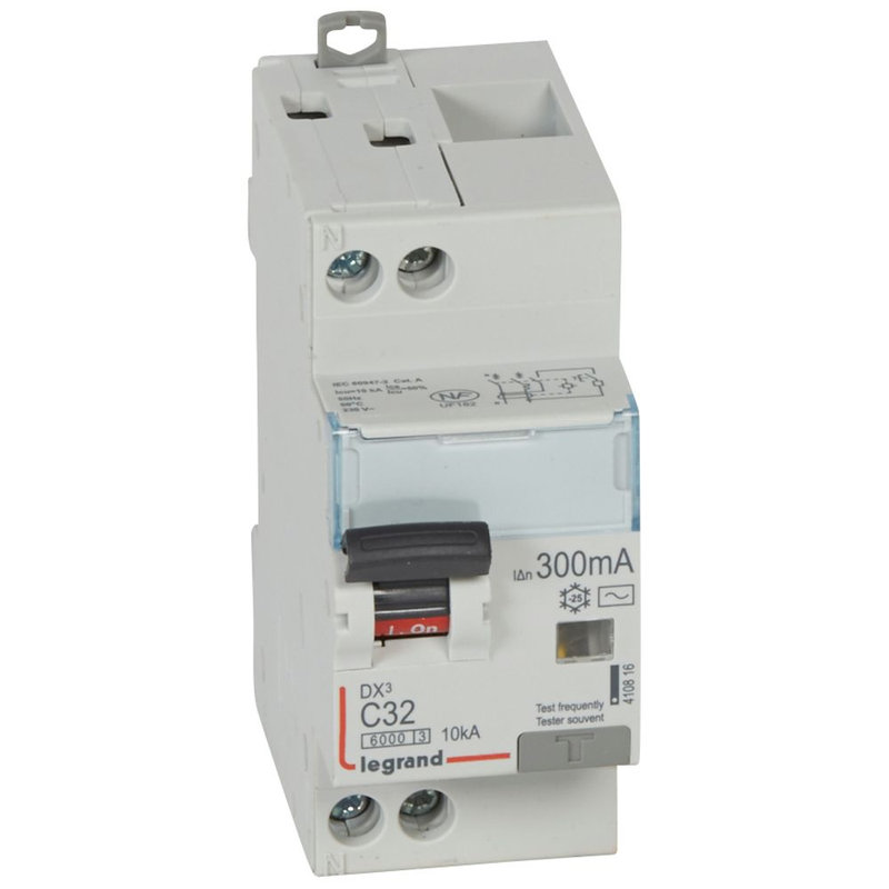 Legrand 410816 - Disj diff monobloc DX³6000 10kA arrivée haut/départ bas vis U+N 32A typeAC 300mA