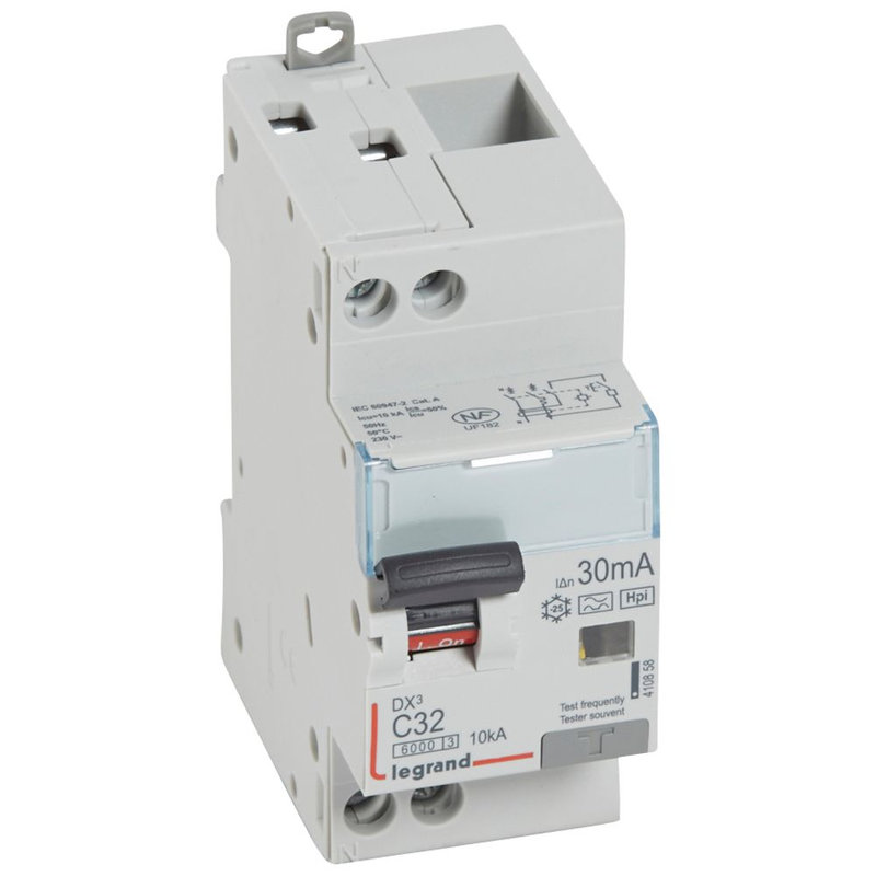 Legrand 410858 - Disj. diff monobloc DX³6000 10kA arrivée haute/départ bas vis U+N 32A typeF 30mA