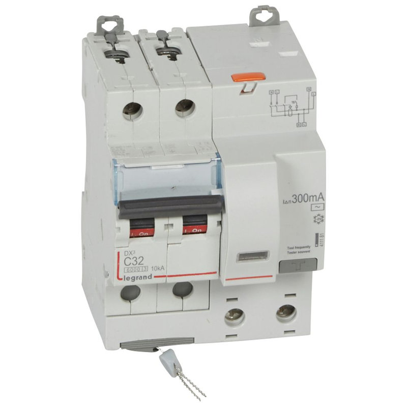 Legrand 411181 - Disjoncteur diff DX³ 6000 -vis/auto-2P 230/400V~-30A-typeAC-300mA-courbeC - 4mod