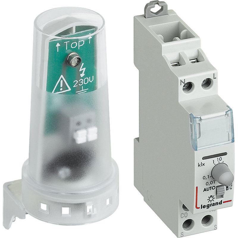 Legrand 412623 - Inter crépusculaire standard sortie 16A cellule photoélectrique - 1 mod
