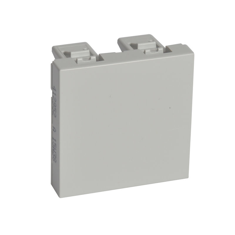 Legrand 412952 - Adaptateur plein - monter sur support universel 412950 - équipements divers