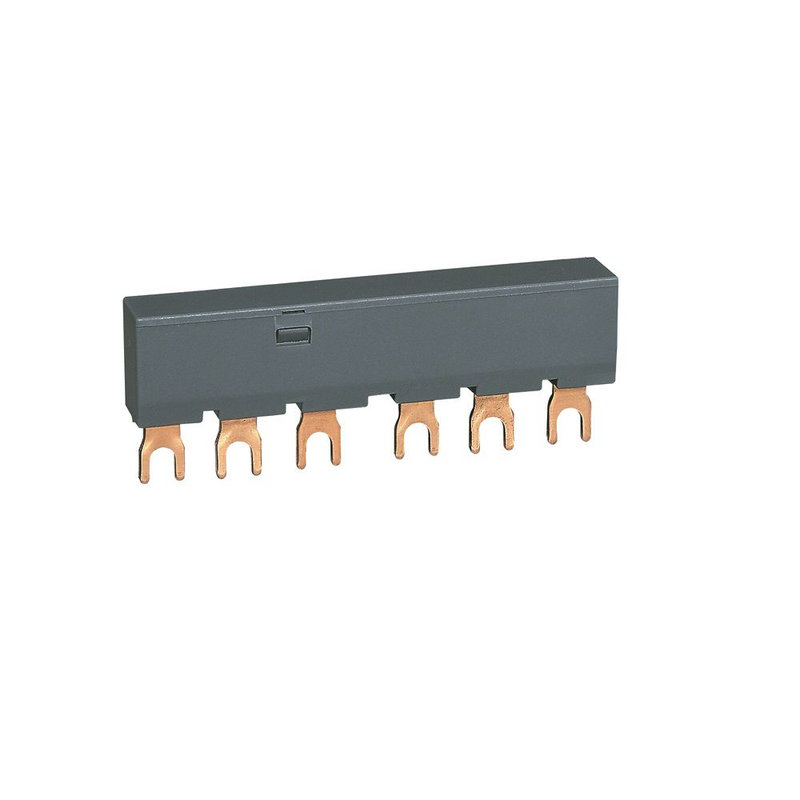 Legrand 417471 - Peigne d'alimentation pour raccorder 2 disjoncteurs moteurs MPX³32 en parallèle