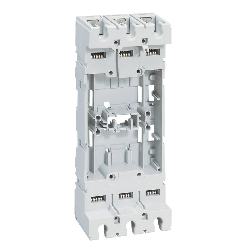 Legrand 421042 - Base prises avant ou arrière pour pour rendre un DPX³250 3P extractible
