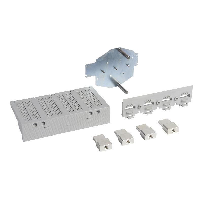 Legrand 422221 - Jeu de bornes spéciales amont et aval pour rendre un DPX³630 4P extractible