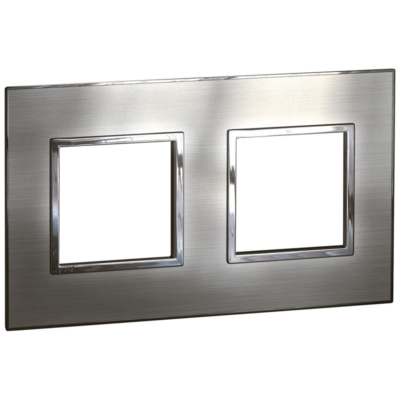 Legrand 575026 - PLAQUE DE FINITION ARTEOR 2X2 MODULES CARRE STAINLESS STEEL