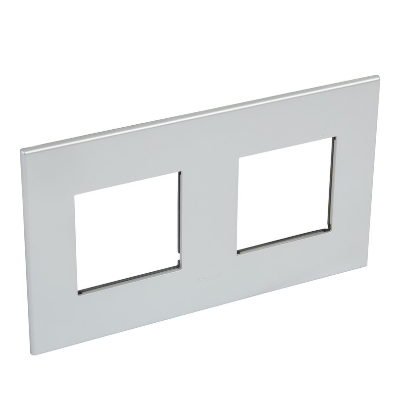 Legrand 571563 - PLAQUE DE FINITION ARTEOR 2X2 MODULES CARRE ARTEOR SOFT ALU