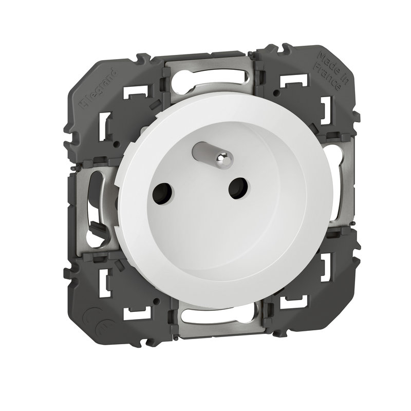 Legrand 600337 - Prise de courant 2P+T à puits dooxie 16A finition blanc