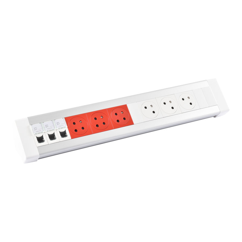 Legrand 054607 - Bloc bureau 3x2P+T + 3x2P+T détrompage + 3xRJ45 à câbler