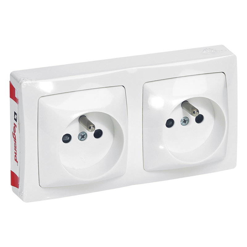 Legrand 097627 - Double prise de courant avec terre Appareillage Saillie - blanc