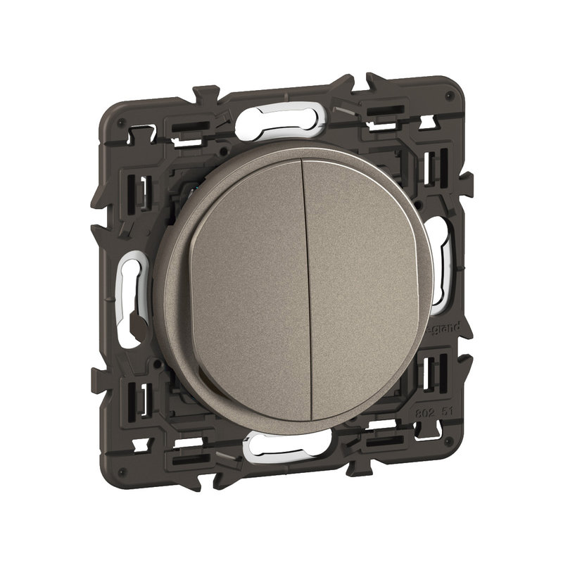 [LEG-CY3001] Legrand CY3001 - Double interrupteur lumineux Céliane 10AX enjoliveur Titanium, support et voyant