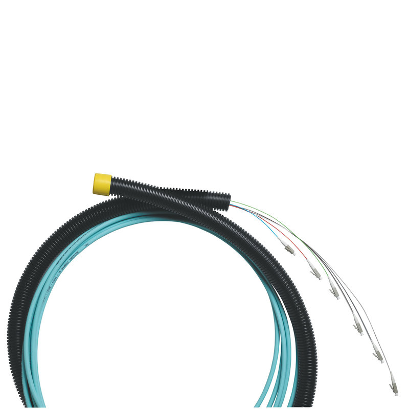 Legrand 132002 - Lien préconnectorisé fibre LCS³ OM3 structure serrée 6SC-6SC longueur 20mètres